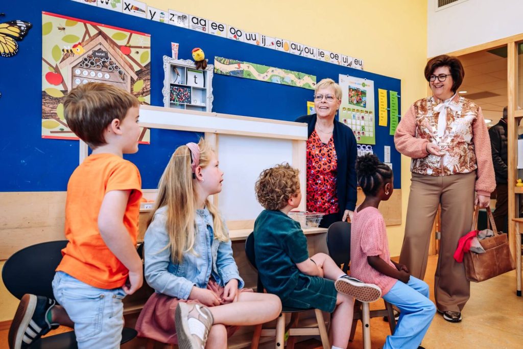 Burgemeester Marian Witte op CBS De Weerklank